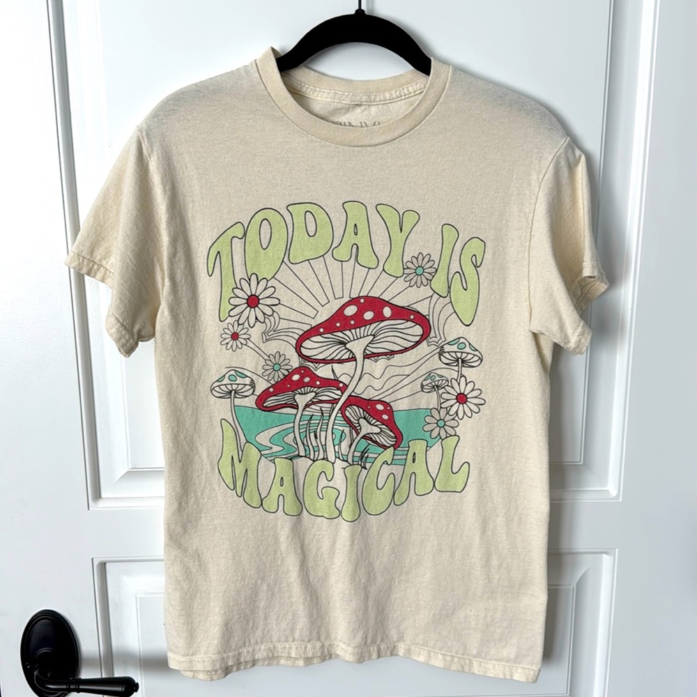 The Vinyl Icons “Today is Magical “T-shirt